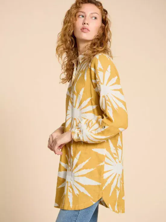 Evelyn Linen Tunic in Chartreuse.