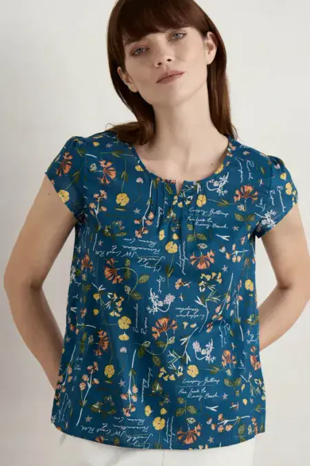 Garden Gate Top II. Coastal Collection Light Squid