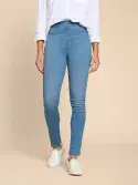 Janey Jaggings. Light Denim
