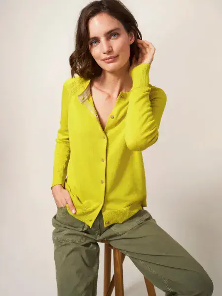 Lulu Cardi. Light Chart