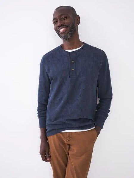 Porter Waffle Henley Top. Dark Navy
