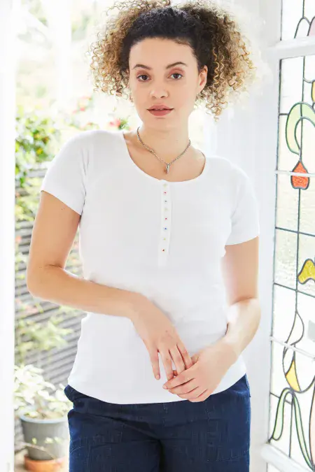 Short Sleeve Hanley Tee. White