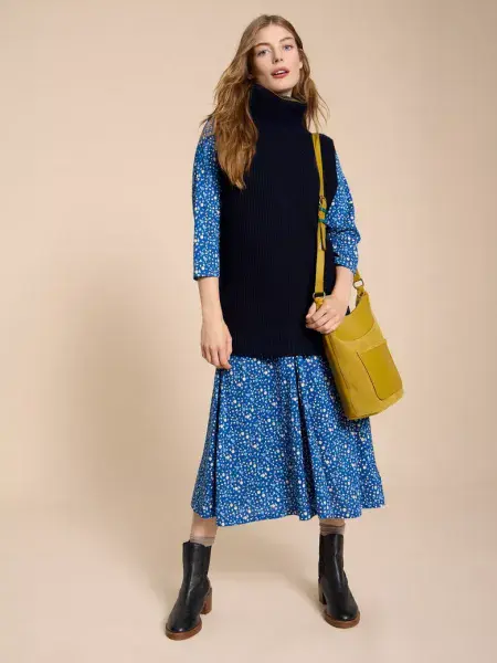 Trixie Tabard. French Navy