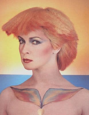 A050 - Toyah Wilcox Autographed top 10 x 8 photo
