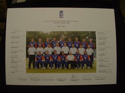 ENGLAND ONE DAY INTERNATIONAL CRICKET SQUAD - NATWEST SERIES 2006