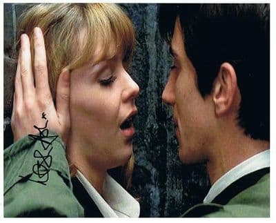 Quadrophenia 10x8 photograph Signed by LESLIE ASH A184