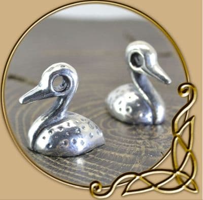 Celtic Duck silver pendant
