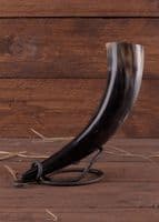 Drinking horn iron stand