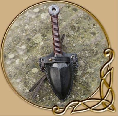 LARP Kunai holder