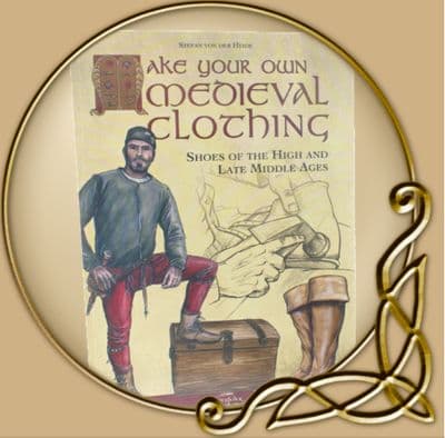 Medieval clothing - shoes of the high