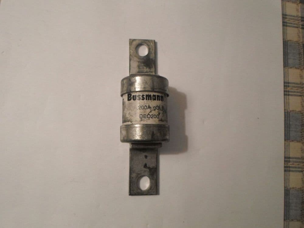 BUSSMAN 200 AMP DEO200 HRC FUSE