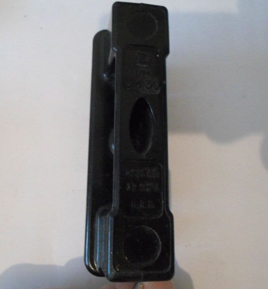 ENGLISH ELECTRIC SM30 30 AMP FUSE HOLDER english-electric-sm30-30-amp-fuse-holder