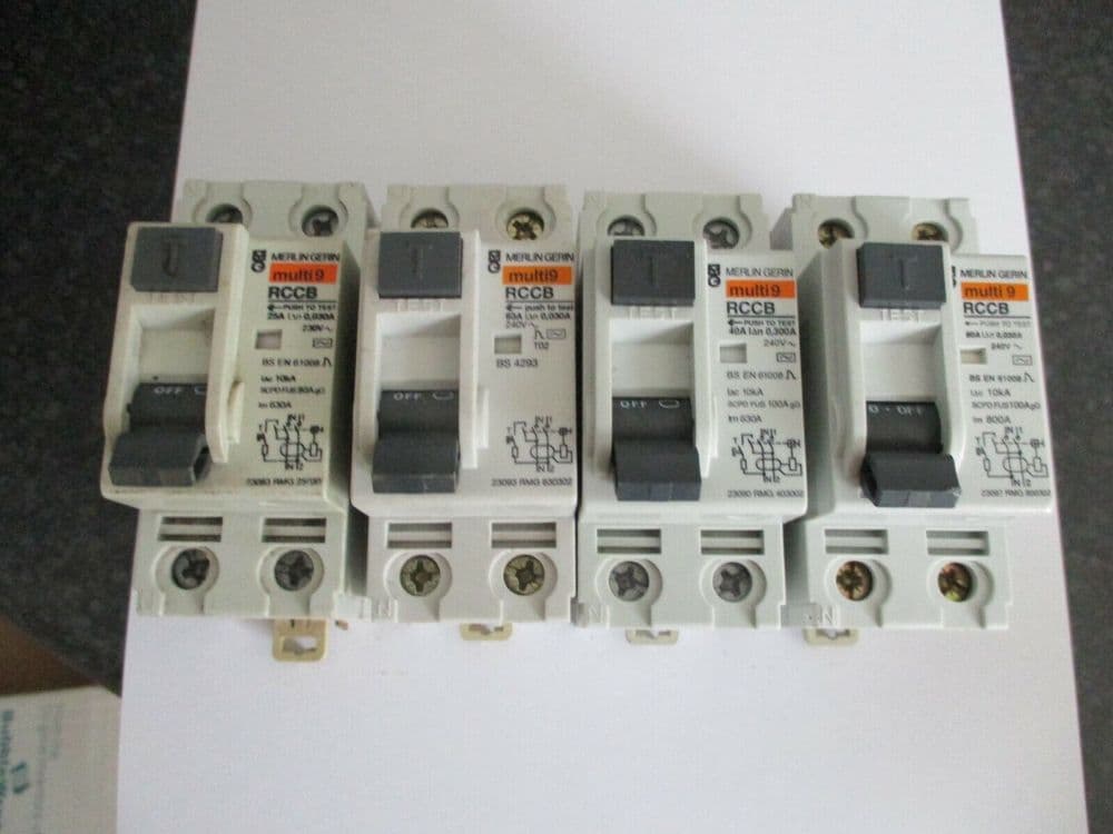MERLIN GERIN 25 AMP / 40 AMP / 63 AMP / 80 AMP 30mA RMG RCCB CIRCUIT