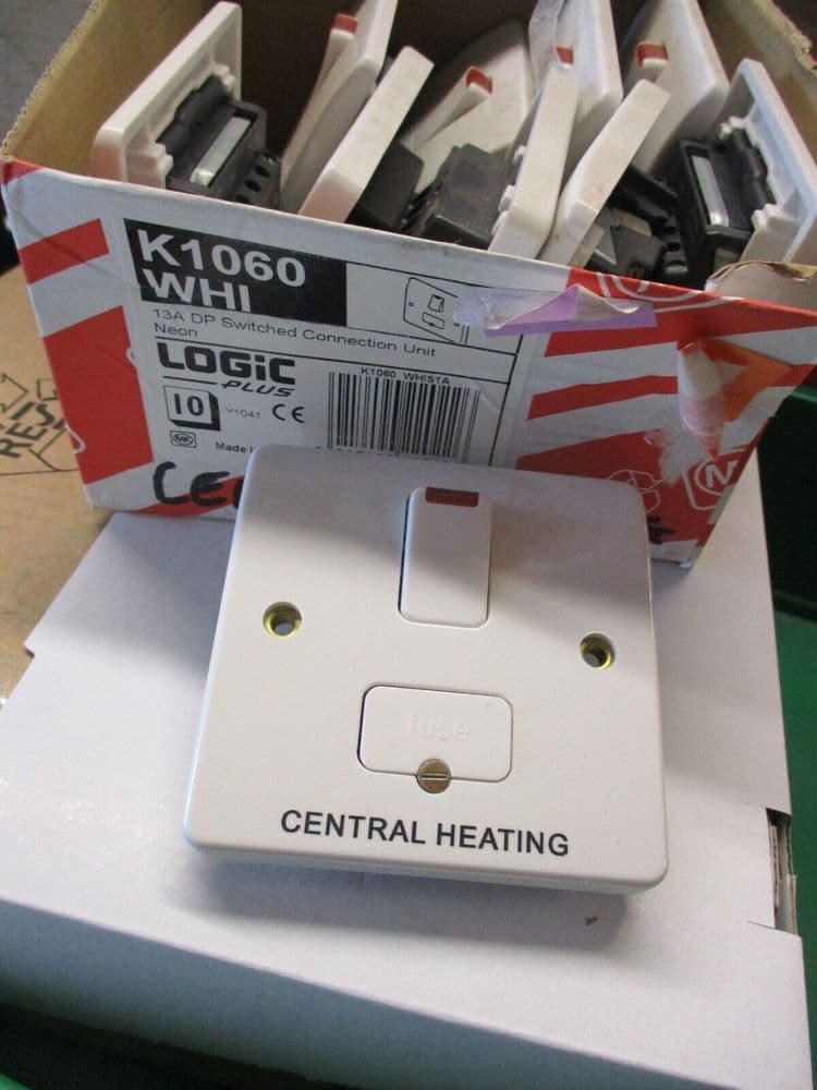 NEW MK LOGIC K1060 WHI 13A DP SWITCHED CONNECTION UNIT NEON ( CENTRAL HEATING)