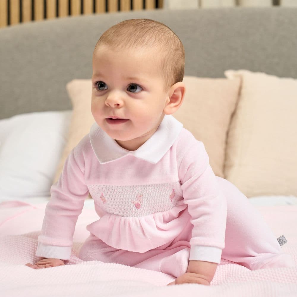 AV2080P Spinning Top smocked sleepsuit