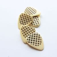 Grip Tones - Buffalo Bone - 1 Guitar Pick | Timber Tones