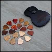 Plectrum Wallet - 18 Acoustic Guitar Picks | Timber Tones