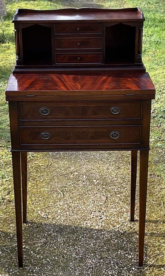 Antique Style Small Mahogany Ladies Desk