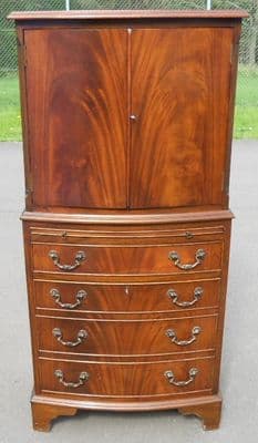 Bowfront Mahogany Cupboard on Chest
