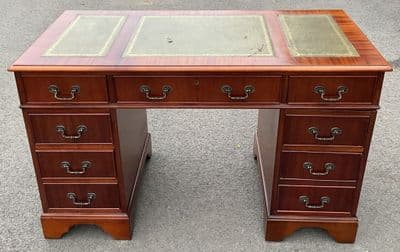 Georgian Style Heavy Mahogany Twin Pedestal Writing Desk