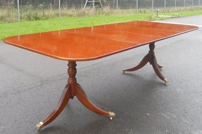 Georgian Style Mahogany Extending Dining Table to Seat 12