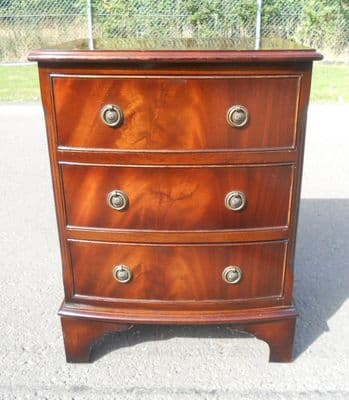 Georgian Style Small Mahogany Bowfront Chest of Drawers