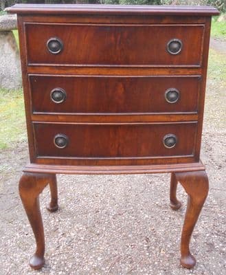 Mahogany Bedside Chest of Drawers