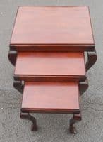 Mahogany Nest of Three Coffee Tables with Bold Cabriole Legs