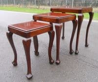 Mahogany Nest of Three Coffee Tables with Bold Cabriole Legs