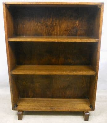 Mahogany Standing Bookcase Shelves