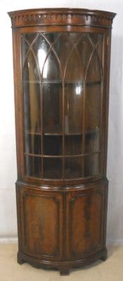 Mahogany Standing Bowfront Corner Cabinet