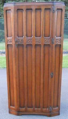 Oak Carved Single Door Wardrobe - SOLD