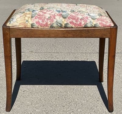 Oak Dressing Stool