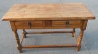 Oak Long Coffee Table in Antique Style