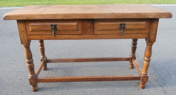Oak Long Coffee Table in Antique Style