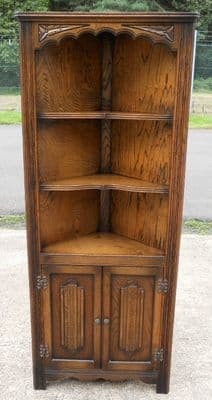 Oak Standing Double Corner Cupboard by Jaycee