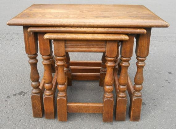 Quality Nest of Three Oak Coffee Tables