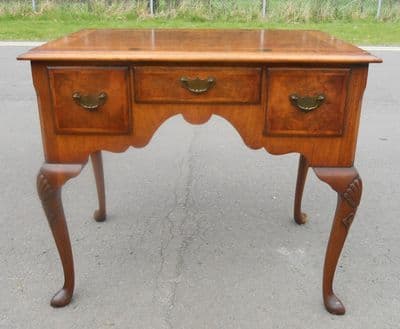 Queen Anne Style Walnut Side Table