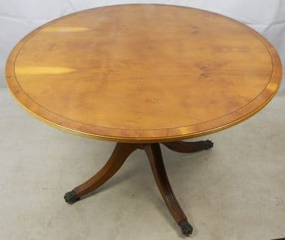 Round Georgian Style Yew Breakfast Table - SOLD