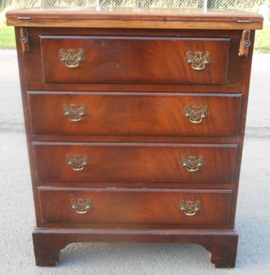 Small Walnut Batchelor Chest of Drawers