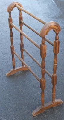 Victorian Style Beech Towel Rail