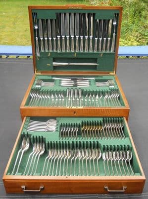 Walnut Canteen Box of Cutlery