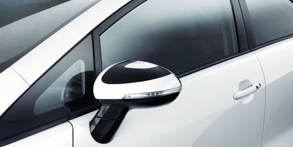 Kia Rio (2011-2014) Sporty mirror decals (Black)