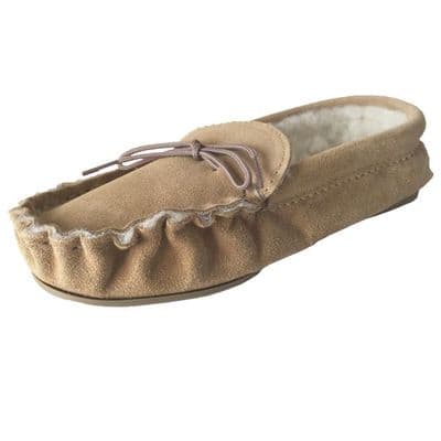 Beige (Tan) Size 10 Fur Lined Moccasin Slippers