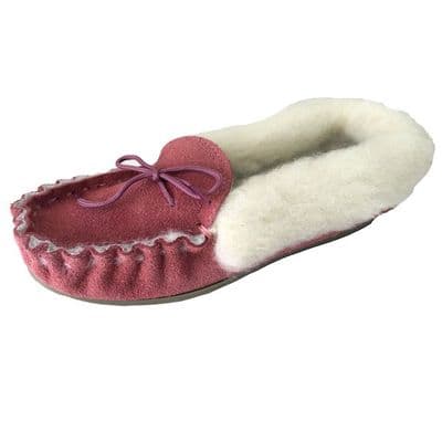 Moccasin Slippers Fur Lined Size 5 Pink Hard Sole
