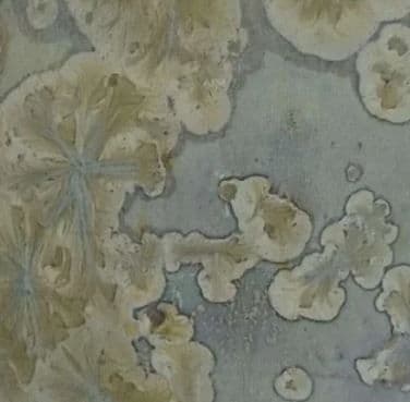 Gold Quartz Stoneware Crystalline Glaze 550ml : F666