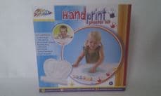 Adorable Children's Grafix 'Handprint' Plaster Kit   Age: 3 years Plus BNIB