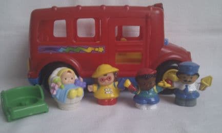 Adorable Fisher Price 'Little People Beeps Musical & Light Up School Bus' & Figures