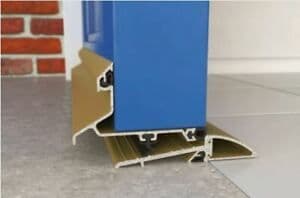 OUM27 Mobility Weatherbar OUM27