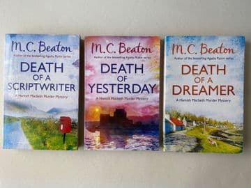 M.C.Beaton: Hamish Macbeth Murder Mystery 3 x Book Bundle / Job Lot